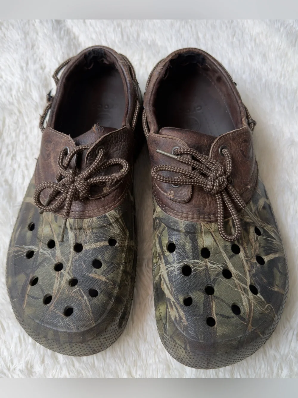 CROCS boat style